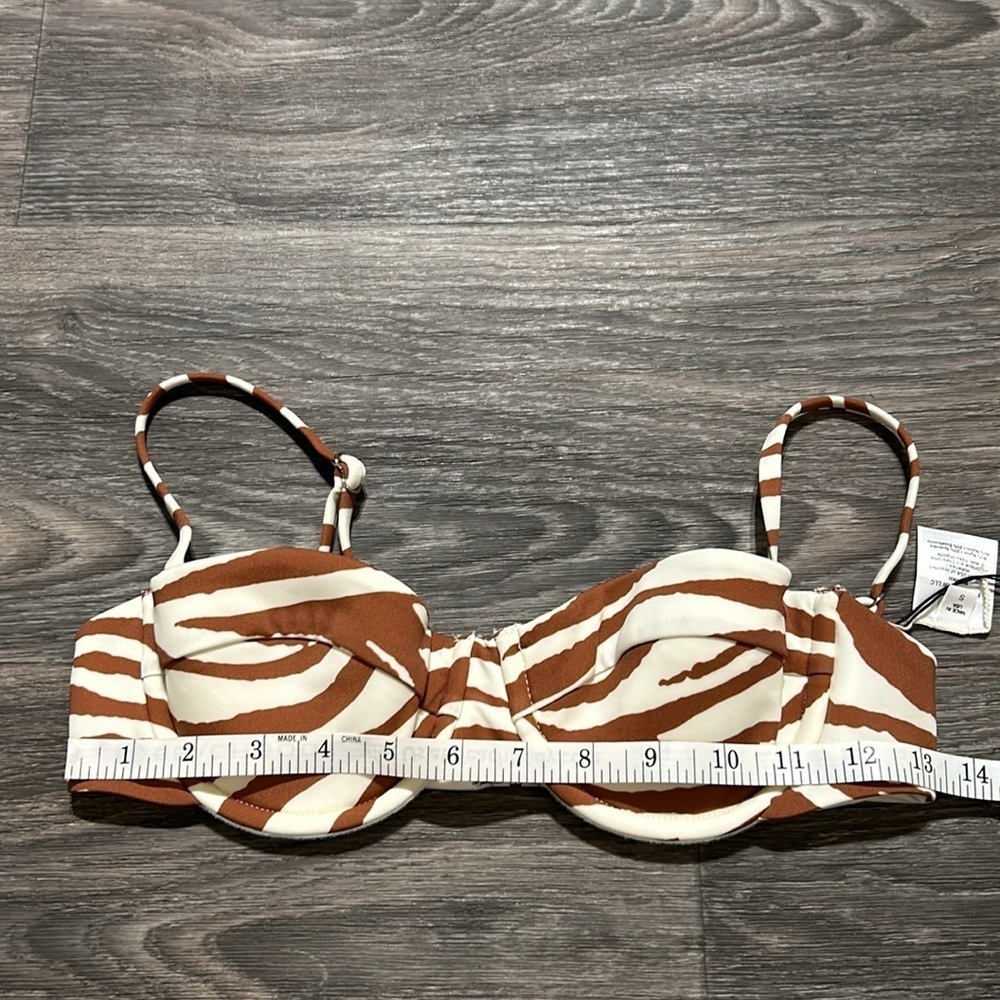 NEW Veronica Beard Small Dyer Animal Print Bikini Top Swim Bathing Suit Swimsuit - Picture 9 of 9